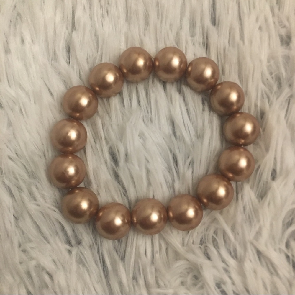 Colored Pearl Bracelet